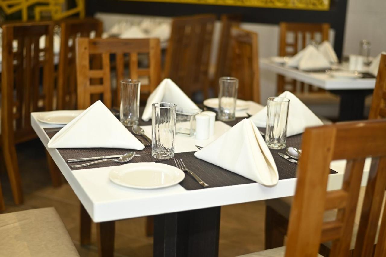 אגרטלה Hotel Rimi International מראה חיצוני תמונה