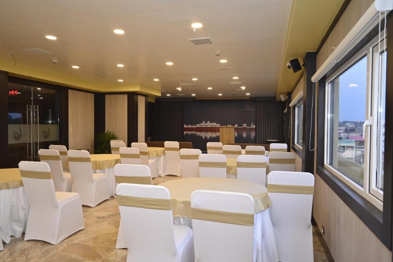 אגרטלה Hotel Rimi International מראה חיצוני תמונה