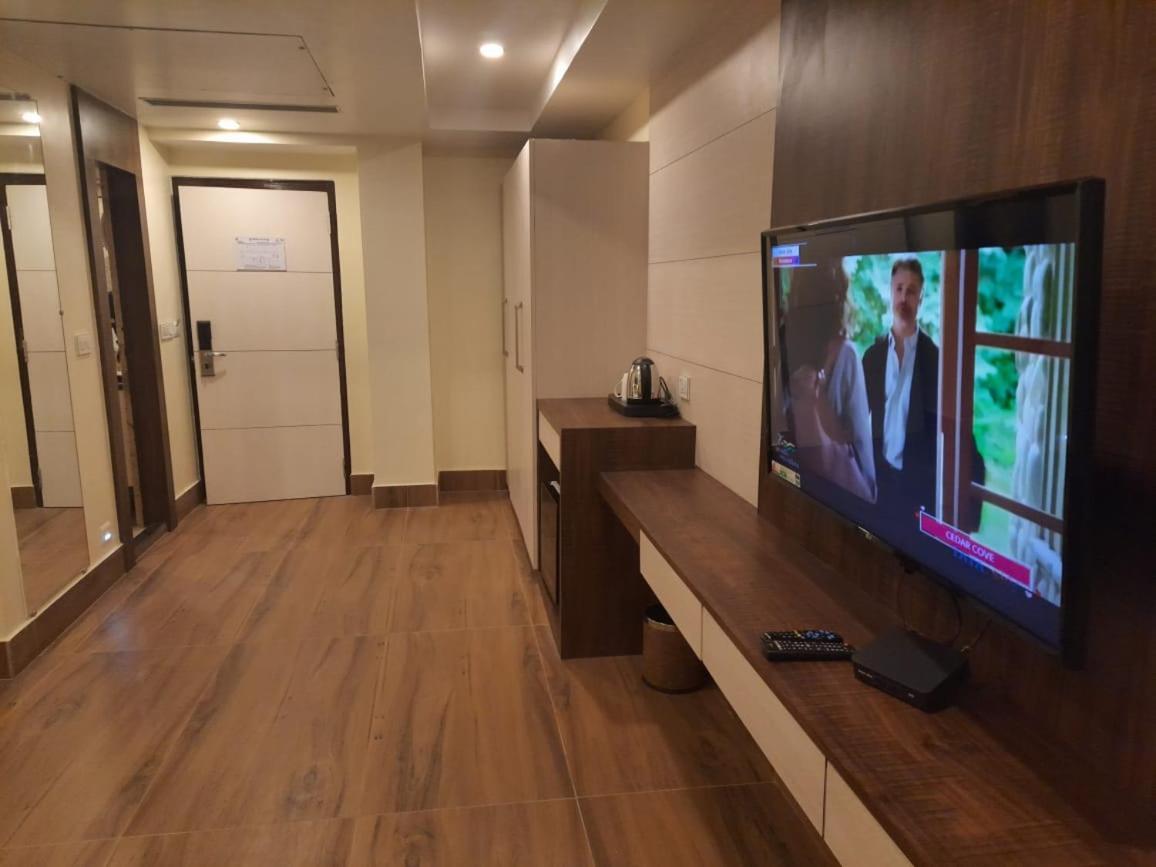 אגרטלה Hotel Rimi International מראה חיצוני תמונה