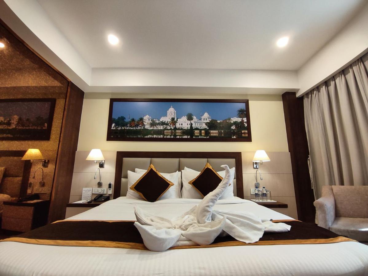 אגרטלה Hotel Rimi International מראה חיצוני תמונה