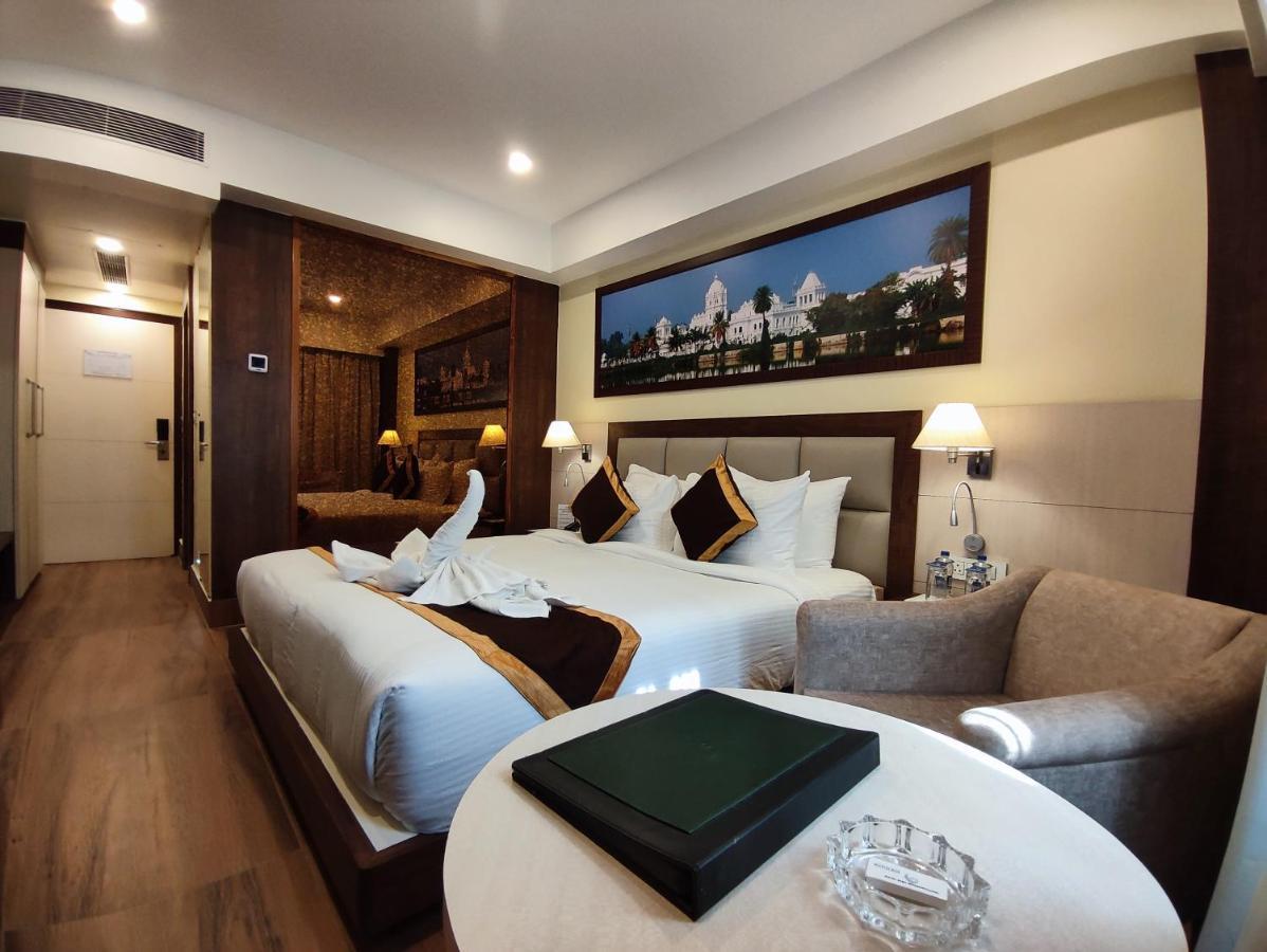 אגרטלה Hotel Rimi International מראה חיצוני תמונה