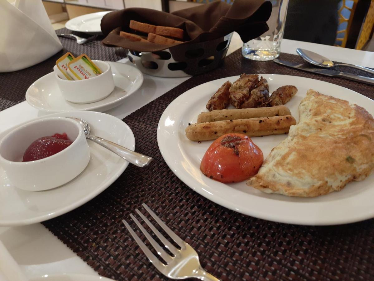 אגרטלה Hotel Rimi International מראה חיצוני תמונה