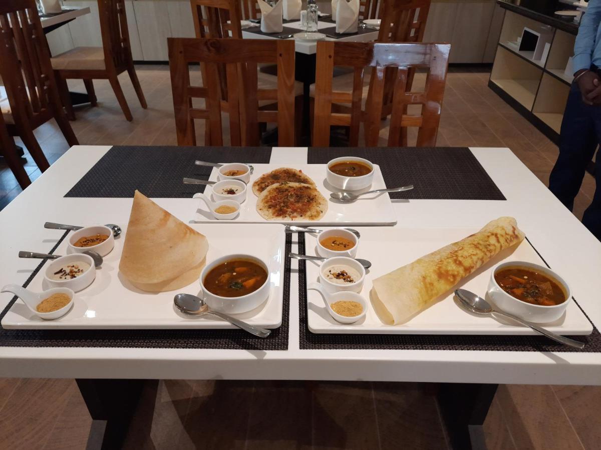אגרטלה Hotel Rimi International מראה חיצוני תמונה